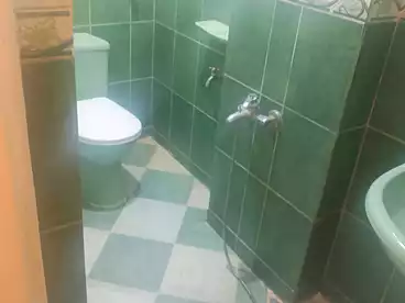 عقارات للإيجار في الهانوفيل، العجمي، 130 متر