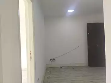 Offices For rent in Sayed Zakaria St., Sheraton, 90 sqm