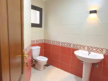 Properties For sale in El Fath Buildings, El Sefarat Neighborhood, 270 sqm