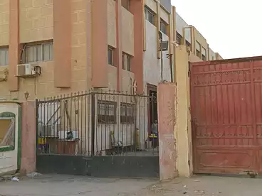عقارات للبيع في المنطقه الصناعيه الأولى، المناطق الصناعية، 1800 متر