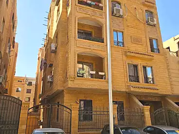 في شارع النصر، المستثمرين الجنوبية، 120 متر