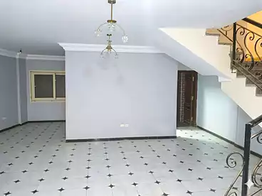 إداري للإيجار في شارع الهرم، الهرم، 200 متر