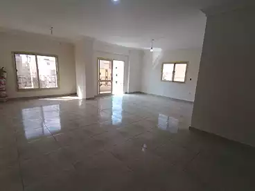Apartments For sale in Abdul Rahman Al - Rafie St., El Narges Omarat, 200 sqm