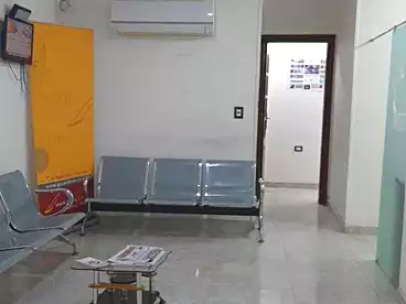 إداري للبيع في شارع الجلاء، فيكتوريا، 95 متر