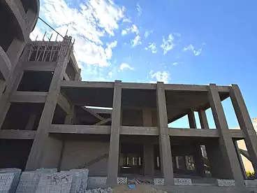 إداري للبيع في الحي السابع عشر، الشيخ زايد، 65 متر