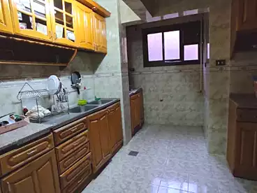 Roof For sale in Wali Al Ahd St., Hadayek El Koba, 250 sqm