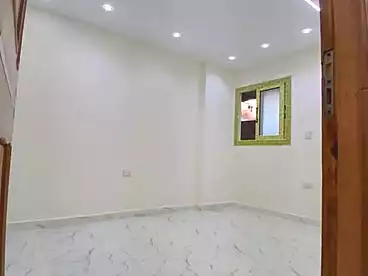 عقارات للبيع في شارع عين شمس، البيطاش، 120 متر
