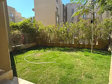 Apartment with Garden For rent in Village Gate Compound - Palm Hills, Compounds in New Cairo, 150 sqm