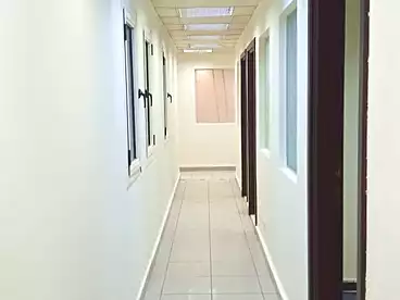 إداري للإيجار في شارع الخمسين، زهراء المعادي، 300 متر