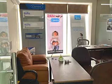 مكاتب للإيجار في منطقة خدمات البنفسج، البنفسج، 100 متر