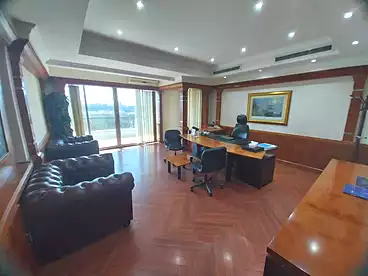 Offices For rent in Abrag Othman, Corniche El Maadi St., 1000 sqm