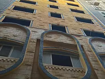 Building For sale in El Talbeya, Faisal, 100 sqm