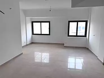 Penthouse For sale in Fifth Square Compound - AlMarasem, Compounds in New Cairo, 187 sqm