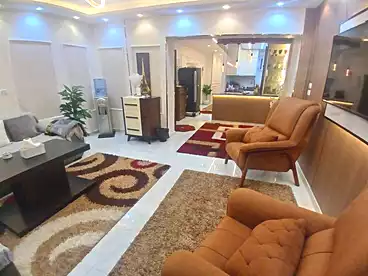 شقق للبيع في شارع 2، الحي الثالث، 160 متر