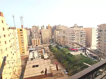 شقق للبيع في شارع كورنيش النيل، حدائق حلوان، 150 متر