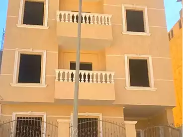 عمارات للبيع في حي البنفسج - الحي السادس، مدينة بدر، 276 متر