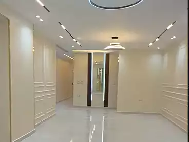 شقق للبيع في شارع المجزر الالي، اللبيني، 155 متر