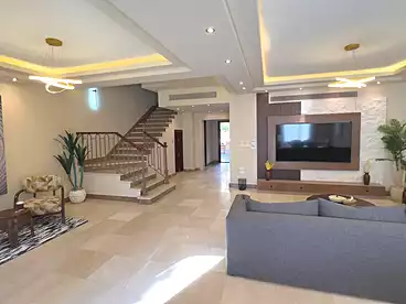 فلل للإيجار في ميفيدا بارسل، كمبوند ميفيدا - اعمار، 356 متر