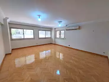 عقارات للإيجار في شارع أحمد عرابي، المهندسين، 150 متر