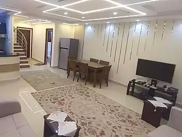 دوبلكس للبيع في شارع خالد بن الوليد، سيدي بشر بحري، 130 متر