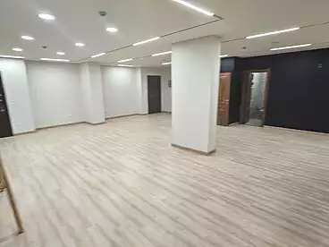 Offices For rent in El Merag El Elwy, Zahraa El Maadi, 425 sqm
