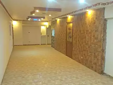 شقق للبيع في شارع رايل، منشية عين حلوان، 215 متر