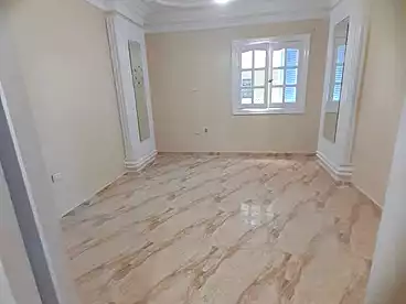 Apartments For sale in Gamal Abdel Nasser St., Miami, 190 sqm