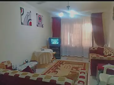 شقق للبيع في شارع الاربعين، بيانكي، 100 متر