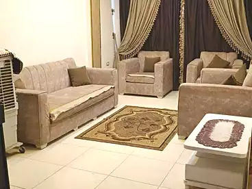 شقق مفروشة للإيجار في الطوابق، فيصل، 90 متر