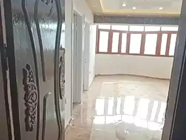 شقق للبيع في شارع طوسون، أبو قير، 100 متر