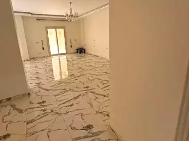 شقة بحديقة للإيجار في كمبوند زايد هايتس، كمبوند بالشيخ زايد، 250 متر