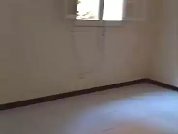 Apartments For sale in Kasr Al Quiri St, El Hanouvel, 100 sqm