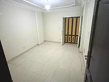 عقارات للإيجار في منشية التحرير، عين شمس، 150 متر