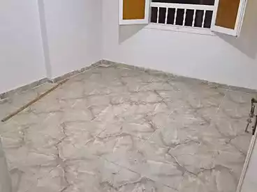 شقق للبيع في شارع محمود العيسوي، سيدي بشر بحري، 100 متر