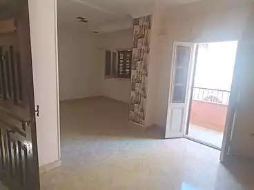 Apartments For rent in El Teroli St., Madinat El Salam, 130 sqm