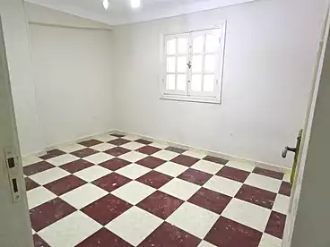 شقق للإيجار في شارع علي هيبه، سيدي بشر بحري، 90 متر