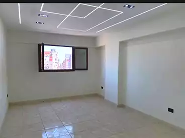 شقق للبيع في شارع محمود العيسوي، ميامي، 150 متر
