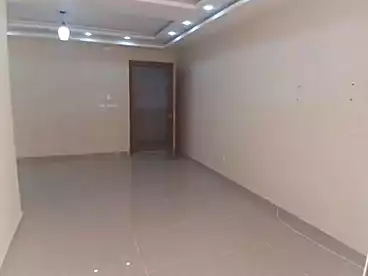 شقق للإيجار في سيتي لايت مول، السيوف، 90 متر