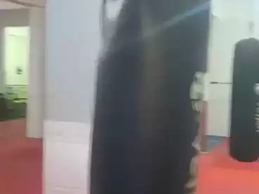 محلات للبيع في شارع مدينة الزهراء، الهانوفيل، 220 متر