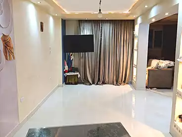 Apartments For sale in Ahmed Esmat St., Ain Shams, 125 sqm