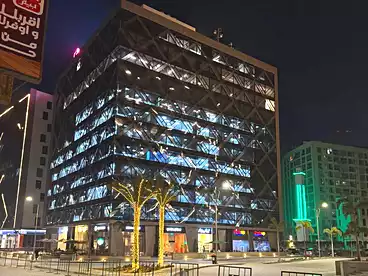 مكاتب للإيجار في بافاريا تاون - مرشدي جروب، كمبوند بالمعادي، 230 متر