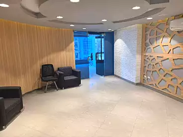 Administrative For rent in Carrefour Main Street, Zahraa El Maadi, 240 sqm