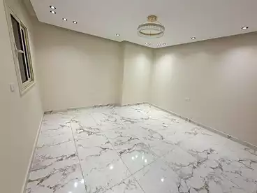 للبيع في ميدان اسوان، العجوزة، 225 متر