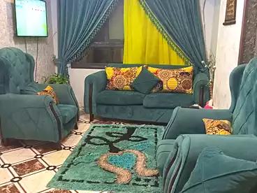 عقارات للإيجار في شارع إبراهيم عبد الرازق، عين شمس الشرقية، 100 متر