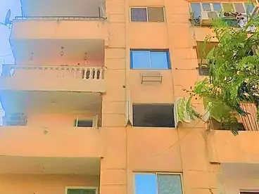 شقق للبيع في شارع عمرو بن العاص، المطبعة، 100 متر