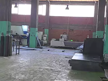 Building For rent in Industrial Zone, New Cairo - 5th Settlement, 1500 sqm