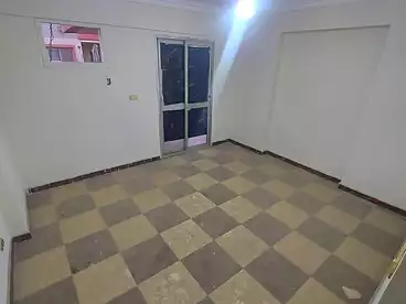 Apartments For sale in El Maraghi St., Helwan El Sharkeya, 215 sqm