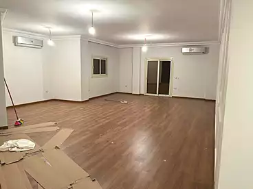 For sale in Sixteenth Neighborhood, El Sheikh Zayed, 205 sqm