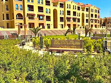 شقق للبيع في كمبوند معادى فيو - المعادي للتنمية والتعمير، كمبوند بمدينة الشروق، 204 متر