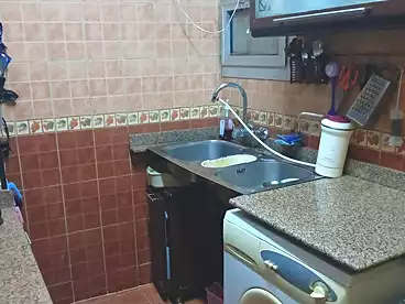 شقق للبيع في شارع الخمسين، النزهة 2، 100 متر